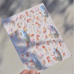 GlamRays Autocollants Ongle Poisson Koi Brillant Sticker 5D Relief Lotus Style Chinois Décoration Manucure Accessoires Poisson Doré Coquillage Lumière (GlamRays, neuf)