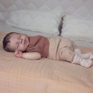 Anano Bebe Reborn Garçon Silicone Plein Corps, 45cm Realistica Reborn Poupée avec des Cheveux, Vrai Bebe Reborn Silicone Souple Qui Ressemble A des Vrais Lavable (Yunxinjinyi, neuf)