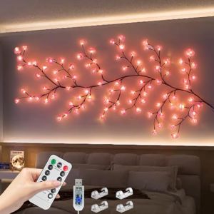 Branches de fleurs de cerisier LED - 180 cm - 96 LED - D&eacute;coration murale - Guirlande lumineuse en rotin blanc chaud avec 8 modes et t&eacute;l&eacute;commande - D&eacute;coration id&eacute;ale pour chambre &agrave; coucher, salon et (RAINTEC, neuf)