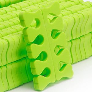 Leapiture 100pcs S&eacute;parateur d'orteils en &eacute;ponge S&eacute;parateur d'orteils en &eacute;ponge S&eacute;parateur de doigts S&eacute;parateur d'orteils Nail Art S&eacute;parateur d'orteils S&eacute;parateur d'orteils en gel (Green) (Lusiyik, neuf)