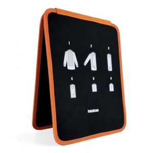Packshi Planche à Plier Le Linge - Plieur Chemise pour Adultes - Rangement Vêtement - Objet Utile pour Voyage - Housse Protection Chemise - 25 cm x 31 cm x 1,5 cm - Noir et Orange (Packshi - Pack Your Shirt Safely, neuf)