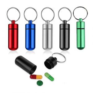 Pilulier Voyage,Pilulier Semainier,5pcs Pilulier Portable,Boîte à Pilules étanche,Petit Porte-clés Boîte à Pilules Métal,Rangement Medicament Boite Medicaments Suppléments Pillulier Petite Capacite (QiaoQiHOUSE, neuf)