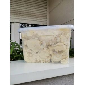 5KG Beurre de karité Brut - Pur non Raffiné 100% Naturel- Hydratant et Protecteur- Sans additifs et Vegan - Corps, Cheveux, Visage - Pour tout type de peau - Beurre de karité ivoire brut d'Afrique (LOBIKO, neuf)