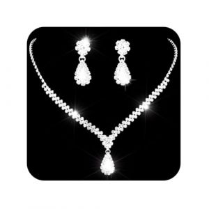 Ushiny Parure de bijoux de mariée en argent en scintillants strass Ensembles de collier et de boucles d'oreilles Boucles d'oreilles pendantes en zircone cubique Collier pour femmes et filles (#XT-045) (Ushiny, neuf)