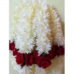 Mogra Jasmin pour femme | Gajra artificiel pour chignon Juda Lot de 4 pièces Gulab-blanc (SWDESHiBHARAT, neuf)