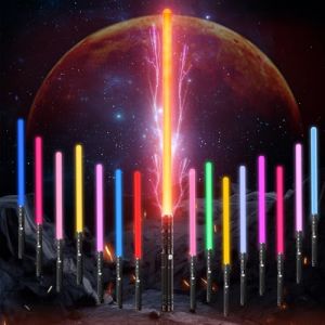 VATOS Sabre Lumineux Rechargeable,Sabre Laser Changeant 15 Couleurs,&Eacute;p&eacute;e Lumineuse Portable en M&eacute;tal D&eacute;tachable avec Effets Sonores de Combat,Convient pour les Cosplay,les F&ecirc;tes &agrave; Th&egrave;me de Combattants (XIAOMA ONLINE EU, neuf)