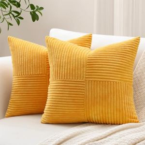 Sungeek Lot de 2 Housse de Coussin 60x60 cm en Velours C&ocirc;tel&eacute;, Housse Coussins Patchwork &agrave; Rayures Crois&eacute;es Doux Taies d'oreiller D&eacute;coratives pour Lit Canap&eacute; Chambre Salon, Jaune Dor&eacute; (Sungeek, neuf)