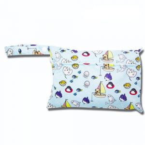 Qiantull Mini sac &agrave; langer avec motif animal color&eacute; - Sac &agrave; langer imperm&eacute;able - 22 x 15 cm - Petit sac &agrave; couches humide - Organiseur pour b&eacute;b&eacute; - Pour la natation, les voyages, la plage, Monde marin (QingYueba, neuf)