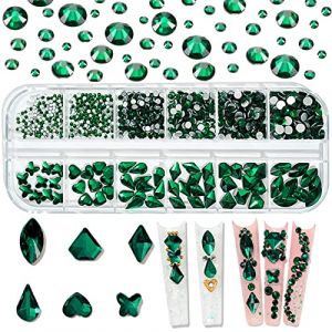 BELICEY Lot de 810 perles rondes en verre vert émeraude pour nail art - Plusieurs formes - Pour nail art, loisirs créatifs, vêtements, chaussures, bijoux (Fast Media Ships From USA, neuf)