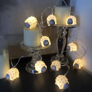 Riaxuebiy 1.65M 10 LED Mouton Guirlande Lumineuse Aliment&eacute; par Batterie D&eacute;coratif Veilleuse pour F&ecirc;te des animaux de la ferme,No&euml;l,Halloween,Mariage,Chambre d'enfants (Mouton) (Riaxuebiy, neuf)
