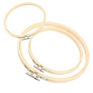 Lxtness 3 Pi&egrave;ces tambours &agrave; broder en bambou de tailles diff&eacute;rentes Bambou Anneau de Broderie Bois R&eacute;glable, Arceau de Broderie Cercle de Broderie pour Art Craft Handy Sewing (CHICLILY, neuf)