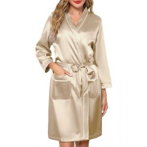 Sopesil Peignoir de Bain Femme en Satin Robe de Chambre Courte Femme Kimono de Mari&eacute;e Robe de Soir&eacute;e &Eacute;l&eacute;gante F&ecirc;te Col V et avec Poches Champagne M (Sopesil Direct, neuf)