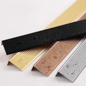 LIYI929GP Nez De Marche Profil&eacute; D'escalier, Bande Antid&eacute;rapante Escalier, Barre De Seuil Nez De Marche Aluminium, Profil&eacute; D'escalier Profil&eacute; De Nez De Marche, Antid&eacute;rapant, Imperm&eacute;able, Durable (LIYI929GP, neuf)