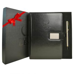 Agenda 2025, jour par page A5 REGAL en cuir v&eacute;gan et couverture rigide, comprend un stylo &agrave; encre liquide. Agenda folio jaune pour notes longues. Planning quotidien 365 jours professionnel. 21,5 x 15 (QE'MONO, neuf)