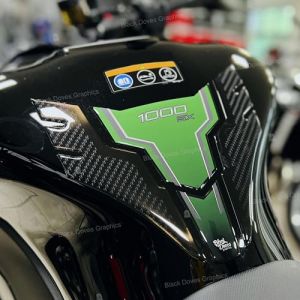Autocollants 3D Protections R&eacute;servoir compatible avec/remplacement pour KAWASAKI Ninja 1000 SX 2020-2022 (protection du r&eacute;servoir)&hellip; (Black Doves Graphics, neuf)
