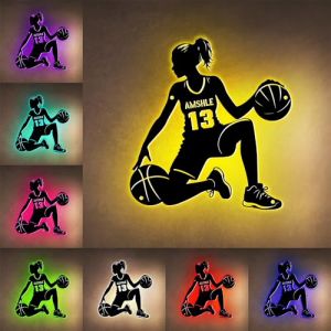 Panneau personnalisé avec lumière LED pour le nom de la femme basketteuse, art mural en métal avec lumière néon pour le basket-ball, cadeaux pour le basket-ball (Haoeuoya, neuf)