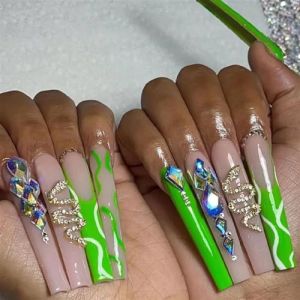 Faux ongles, ongles à presser Faux ongles longs en forme de cercueil avec colle, faux ongles marron portables avec strass, presse de Ballet, couverture complète(34) (zhangtingamz, neuf)