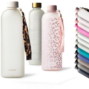 MAMEIDO Gourde 1,5 l, Bouteille d'eau Design Plastique avec Marqueur de Temps de Motivation, sans BPA, étanche (Ivory Beige) (RM COMMERCE, neuf)