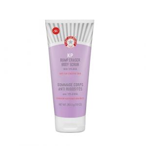 First Aid Beauty KP Bump Eraser Gommage Corporel Exfoliant &ndash; Exfoliant pour Bosses + Peau de Poulet due &agrave; la K&eacute;ratose Pilaire avec 10% AHA (Acides Glycolique + Lactique) &ndash; Grand Tube, 283,5 g (First Aid Beauty UK, neuf)