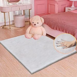 ORINOVA Tapis Chambre Gris Moelleux 90x150 cm Tapis Fausse Fourrure Tapis Salon Doux Lavable Descente De Lit Poil Ras Fluffy Carpet Rectangulaire (Faux Fur Store, neuf)