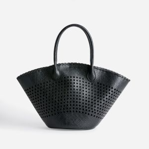 Sac &agrave; main noir ajour&eacute;