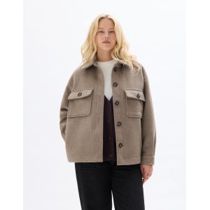 Blouson duveteux col chemise - beige