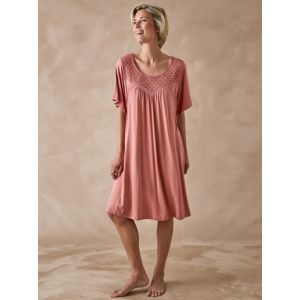 Chemise de nuit courte &eacute;vas&eacute;e fluide - Couleur 38/40, 42/44, 46/48, 50/52, 54/56, 58/60, 62/64 - Taille Chemise de nuit courte
