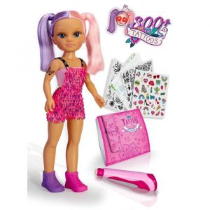 Poup&eacute;e - Nancy - Tattoo Studio - 43 cm - Inclut tatouages temporaires - Accessoire inclus