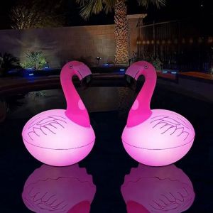 Lampe Piscine Flottante Flamant Rose Lampe de Piscine Solaire à Flamant Gonflable Lumière Flottante Piscine Flamant- 2 Pièces