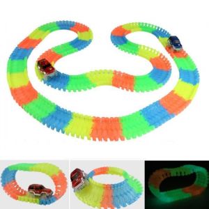 Magic Tracks Bend Flex Glow in the Dark Assembly Jouet 220pcs Race Track + 1pc LED Car