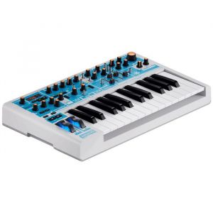 Novation Bass Station II Swifty Edition Synth&eacute;tiseur