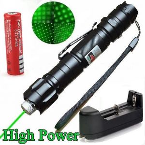 Haute puissance laser vert r&eacute;glable br&ucirc;ler laser vert pointeur Stylo laser avec chargeur de batterie 18650 port&eacute;e 5000m - Vert