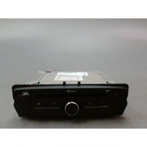 Autoradio - RENAULT - KANGOO EXPRESS II Phase 2 - Référence 281153208R - Couleur Blanc - Occasion