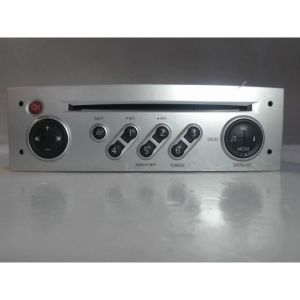 PIECES AUTO DOCCASION - 8200633627 -  KIT DINSTALLATION DAUTORADIO - AUTORADIO  RENAULT MODUS 2008- - B1-407183