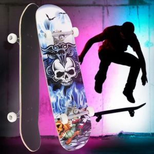 Skateboard Enfant et Adolescent - Planche Skateboard r&eacute;tro 79 x 20 cm avec 4 roues et motif t&ecirc;te de mort