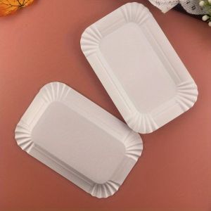 200pcs Plateau en Papier Rectangulaire Jetable pour Gâteau Assiette Carrée en Carton Blanc Épais avec Motif Papillon