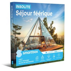 Coffret Cadeau SMARTBOX - Insolite S&eacute;jour f&eacute;&eacute;rique - 1 nuit avec petit-d&eacute;jeuner pour 2 personnes