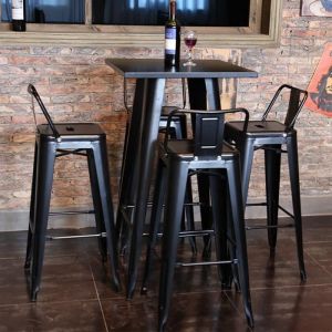 Table haute industrielle en bois noir LIX - 60x60x110cm