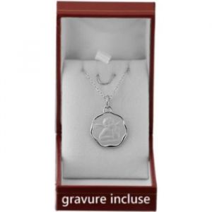 M&eacute;daille ronde de naissance bapt&ecirc;me avec gravure incluse. Ensemble argent massif 925 avec chaine 40cm et &eacute;crin