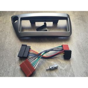 PACK FORD ENTOURAGE CADRE AUTORADIO FORD KA + CABLE ISO + ANTENNE RADIO