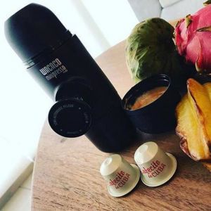 Machine &agrave; Caf&eacute; Manuelle - CADEAU MAESTRO - Minipresso - Compatible Nespresso - Pression 19 bars - Noir