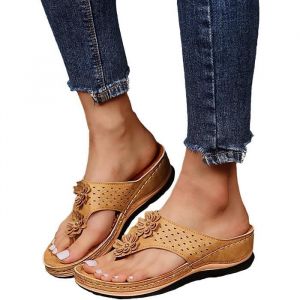 Sandale Orthopédiques Femme Claquette Semelle Epaisse Flip Flops Enfiler Bout Ouvert Sandale Piscine Arch Support ChaussuresMarron