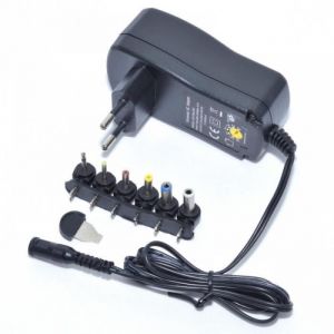 Chargeur Secteur Universel 12V 2250 A 2250mA 7 embouts pour Sagemcom Récepteur Satellite TNTSAT TNT Décodeur Thomson THS804 etc.