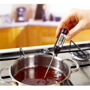 Thermom&egrave;tre digital de cuisine - Yoko Design - Pr&eacute;cision 0.1&deg;C - Plage -50&deg; &agrave; +300&deg;C - Acier inox