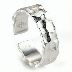 Bague ZENSE - ZR0184 - Homme - Ouverte en acier plaqué argent craquelé - Casual - Taille ajustable par écartement 58 à 70