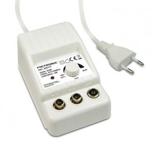 Amplificateur dint&eacute;rieur UHF &agrave; r&eacute;glage de gain