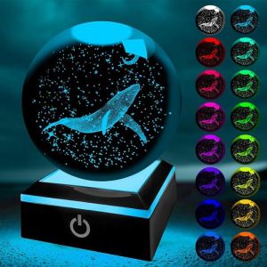 YATOSEEN Baleine 3D et Boule de Cristal avec Veilleuse Multicolore Cristal K9 Mini Baleine Modle Cadeau pour Enfants BALEINE