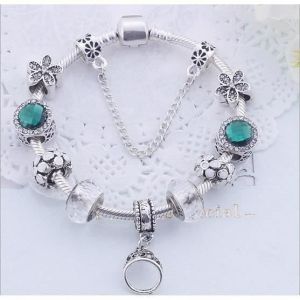 18CM Charms Bracelet bijoux Femme Trèfle Charms Femme