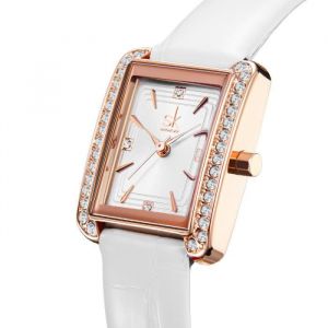 Montres femme fille de luxe marque diamants bracelet vrai cuir blanc 2021 quartz rectangulaire simple étanche