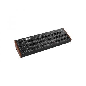 Behringer PRO-1 Synth&eacute;tiseur